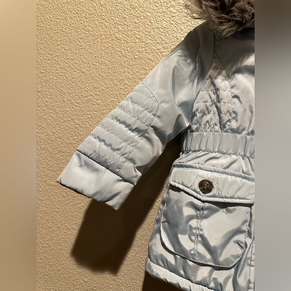 NWOT Jessica Simpson Baby Blue Pufder Jacket w/ Fauk Fur Hood Size 3T - Picture 5 of 13